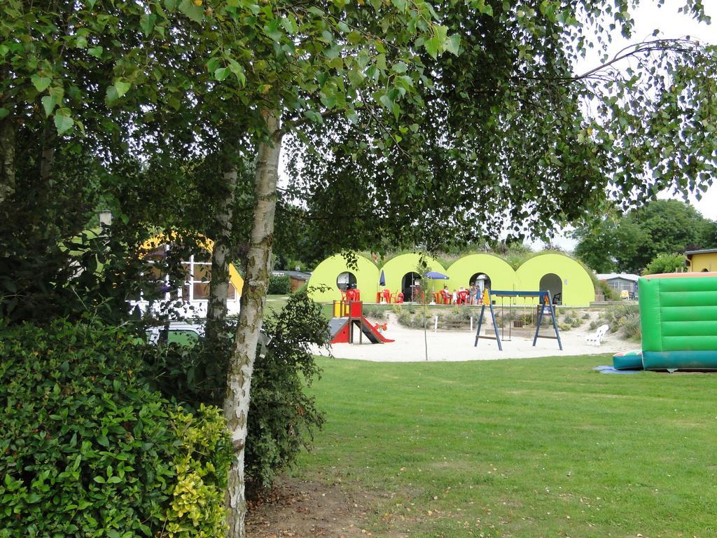 Flower Camping Le Rompval Hotel Mers-les-Bains Esterno foto